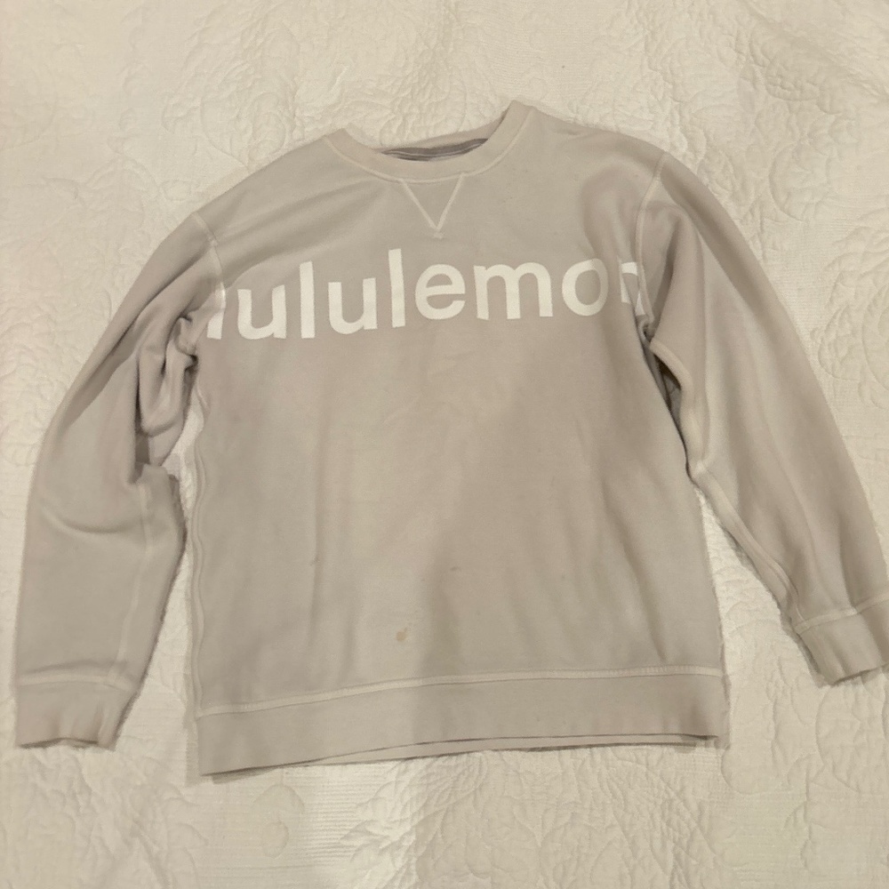 White Lululemon Crewneck (large)